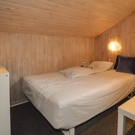 Three-bedroom Holiday In Logstor * Løgsted
