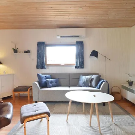 Three-bedroom Holiday In Logstor * Løgsted